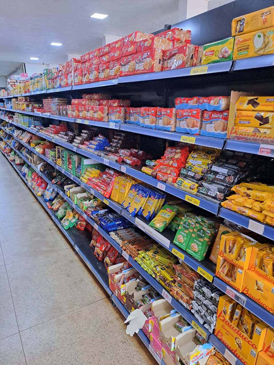 Layout na gôndola — foto 1 de 2