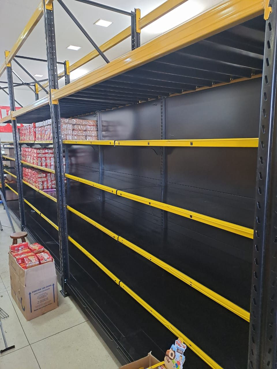 Layout de gôndola — foto 6 de 10